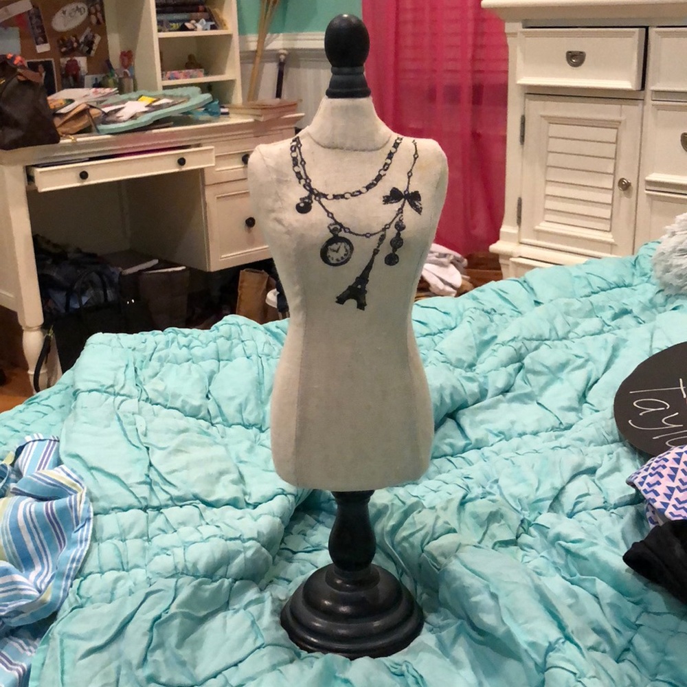 Jewelry holder